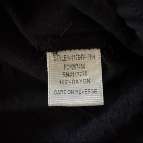 Lovestitch Black Embroidered Boho Tie-Front Top | L - Picture 11 of 11